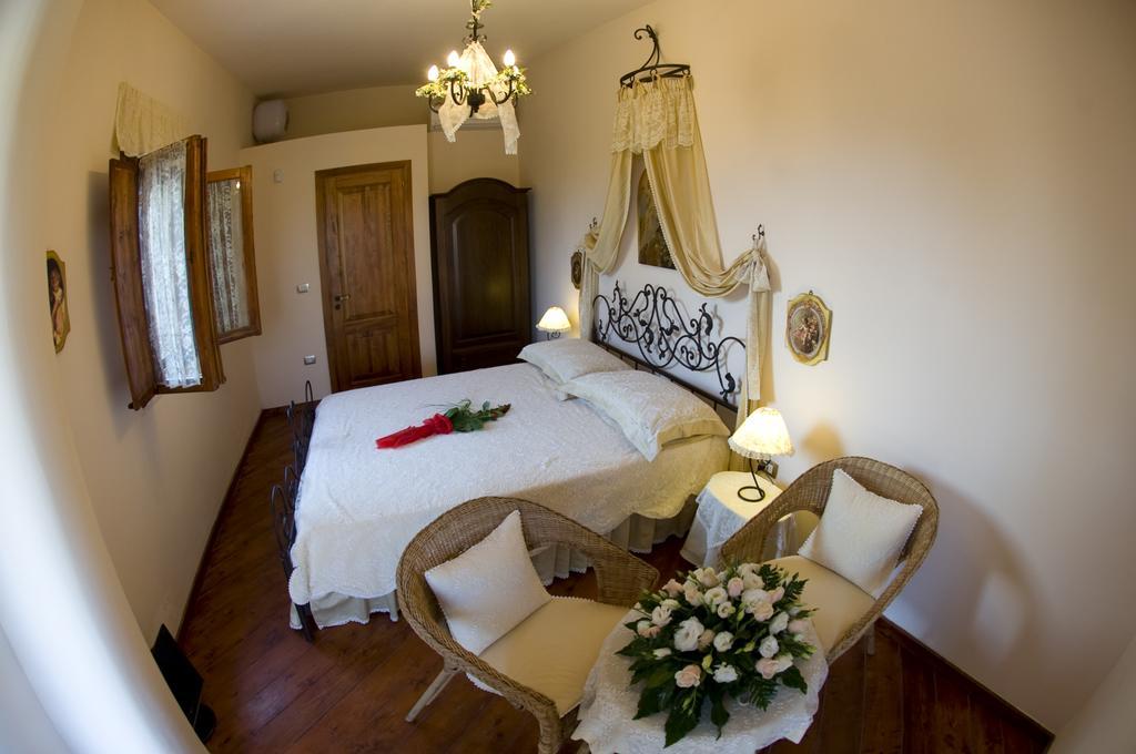 Le Querce Di Mamre Villa Manfredonia Eksteriør billede