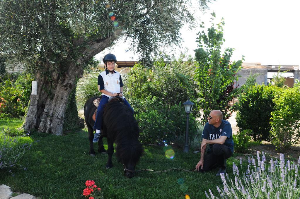 Le Querce Di Mamre Villa Manfredonia Eksteriør billede